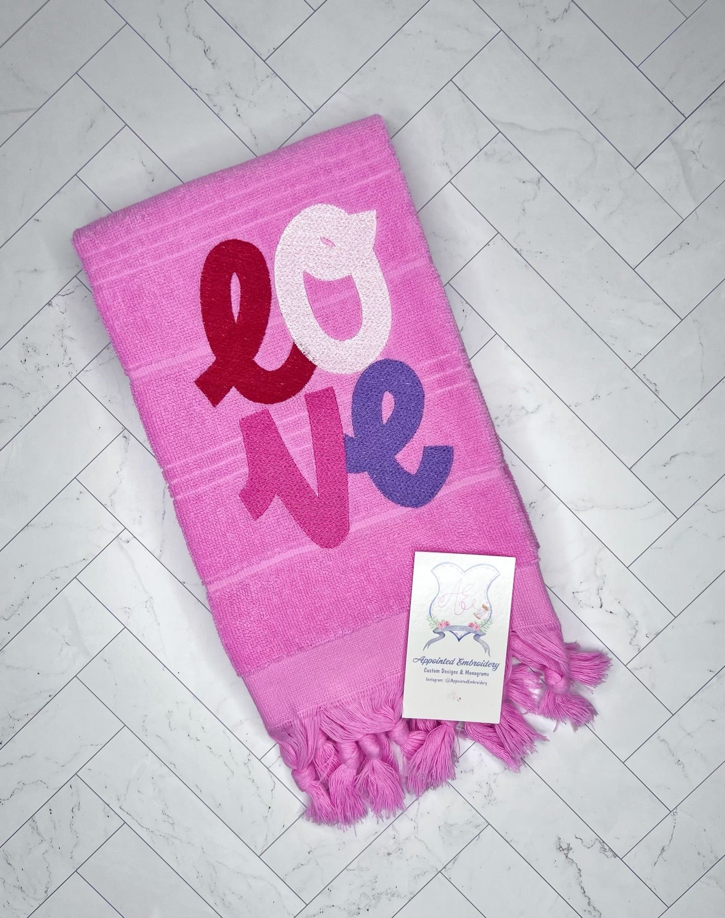Love Design Hand Towel